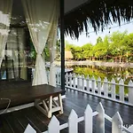 Homestay Me Khang 2 - Room Lake View